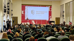 روس‌ها، متخصصان زبان مادری‌شان را از ۱۱۶ کشور گردهم آوردند