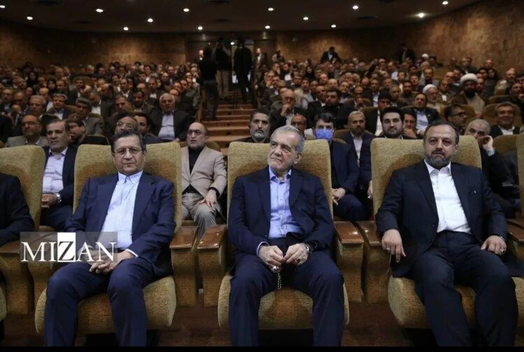 وزیر اقتصاد: قیمت‌گذاری دستوری به مشکلات اقتصادی دامن می‌زند