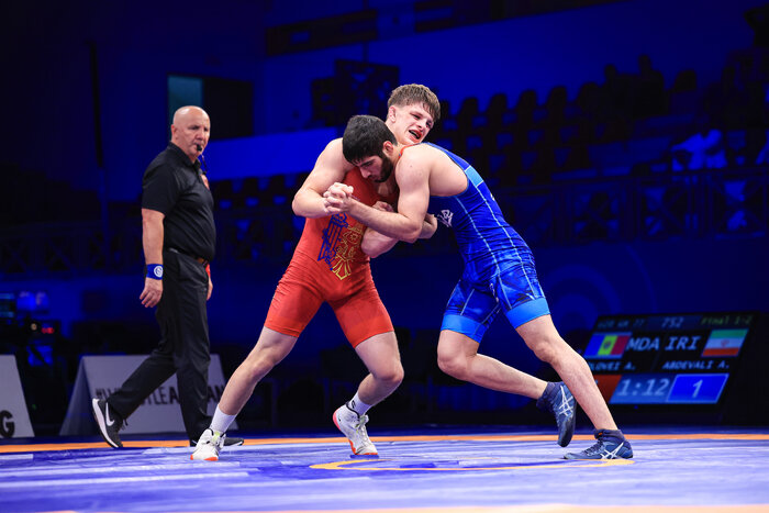 نقش پررنگ پرسپولیسیهای سابق در اولین شکست تراکتور در روز شایعه تغییر تابعیت رستمی