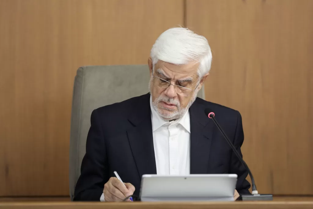 عارف درگذشت برادر آیت‌الله‌العظمی حاج شیخ اسدالله بیات زنجانی را تسلیت گفت