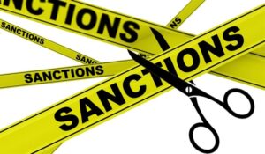 پیروی بانک‌ها و پالایشگران چین و هند از تحریم‌های روسیه