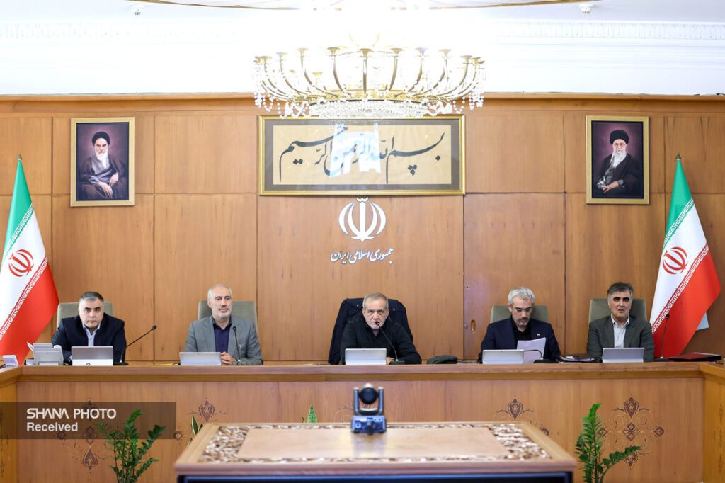 نشست پیگیری طرح‌های افزایش تولید در حوزه انرژی