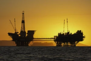 HSBC می گوید که معاملات نفت و گاز در ترکیب انرژی کاهش می یابد