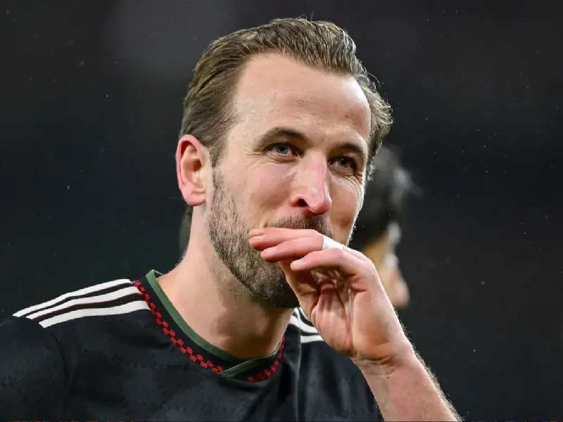 بارسلونا فعلا از تصمیم خود دست نمی‌کشد