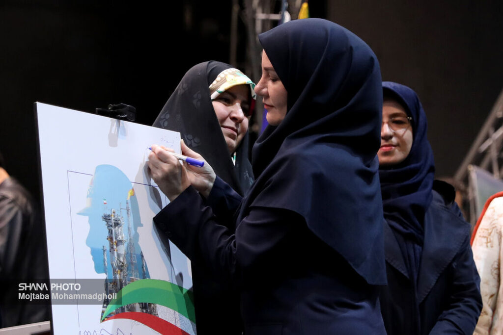 بزرگداشت روز زن و مقام مادر