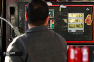 روند عادی توزیع بنزین در جایگاه‌های سوخت