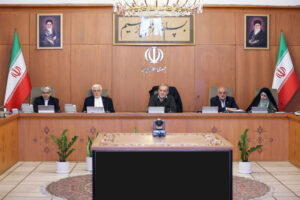 منابع حاصل از اصلاح قیمت سوخت به مردم بازمی‌گردد