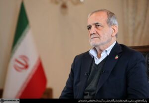 درآمد ناشی از بنزین برای معیشت مردم هزینه می‌شود