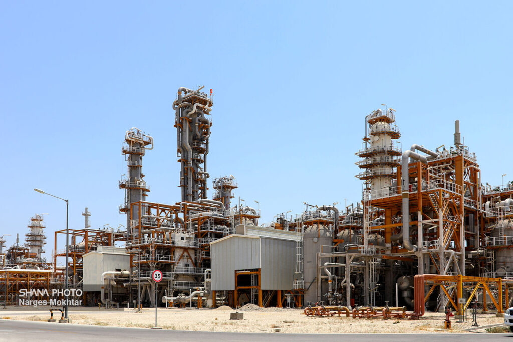 تولید گاز با ظرفیتی بالاتر از طراحی در پالایشگاه سوم
