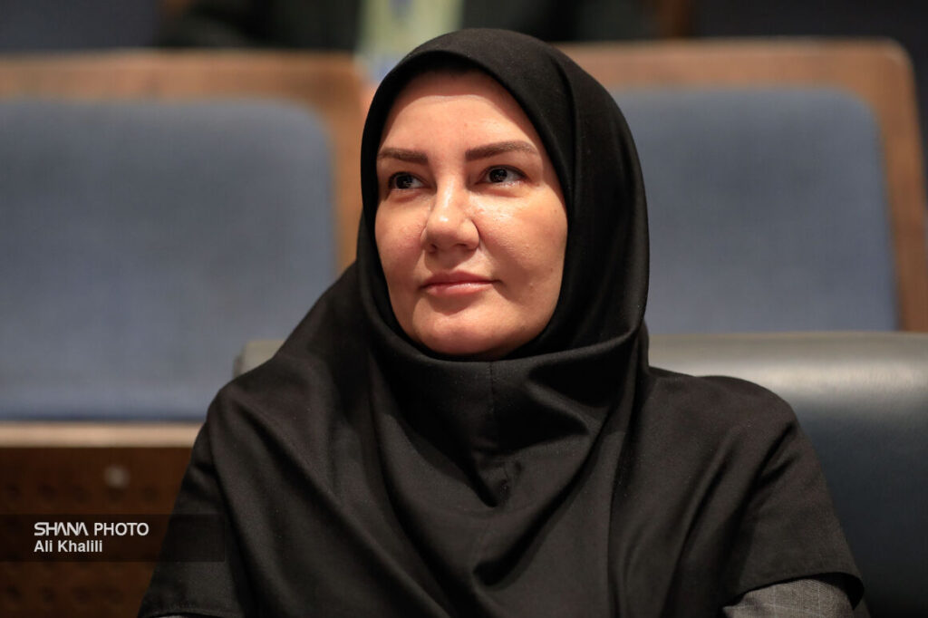 معاون وزیر نفت، برگزیده سومین جشنواره حکمرانان زن