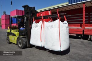 عرضه اعتباری محصولات پتروشیمی به حدود ۱۲۸ همت رسید