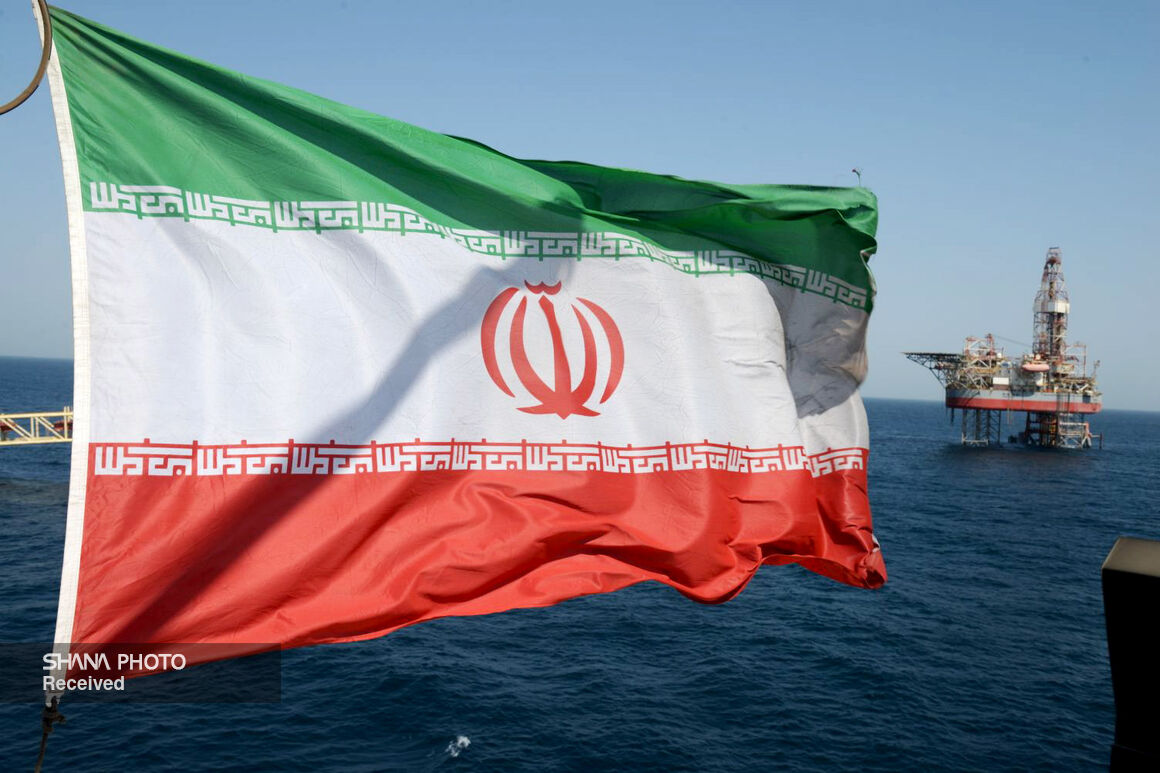 صنعت نفت، روایتگر ایستادگی و توسعه