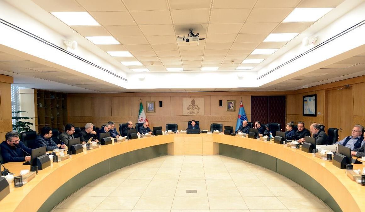 نخستین نشست مدیران شرکت ملی صنایع پتروشیمی در ۱۴۰۵