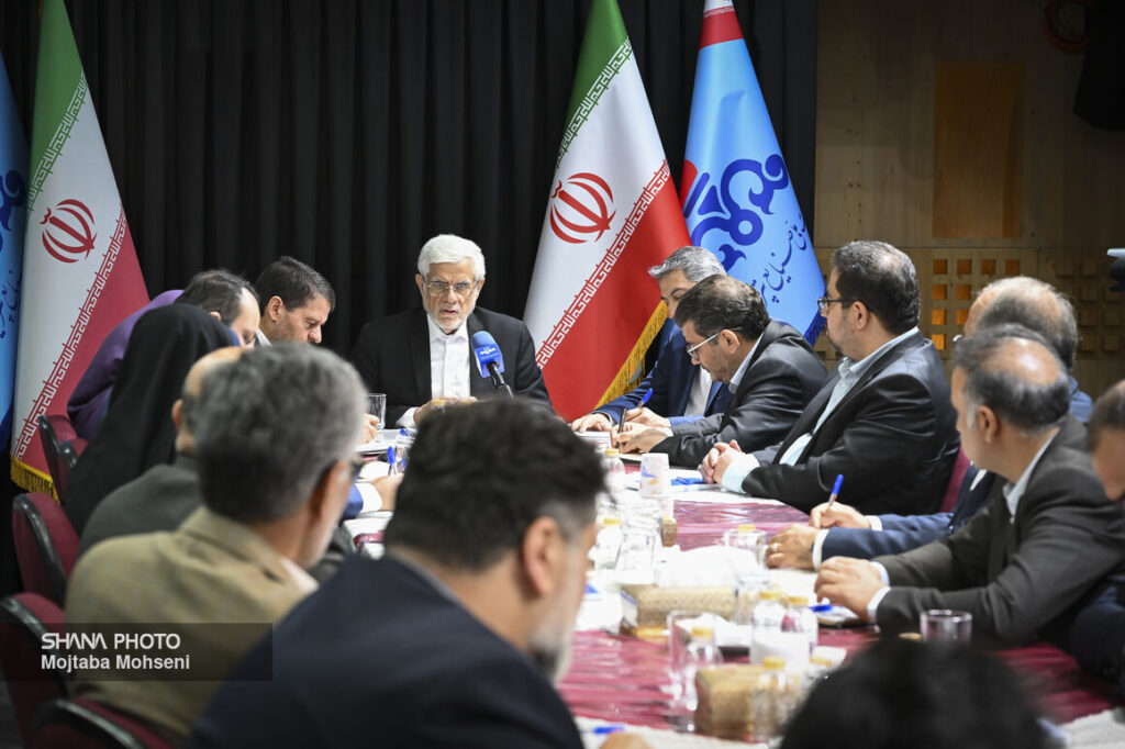 دولت به توان صنعت نفت اعتماد دارد/ بازسازی تاسیسات آسیب‌دیده با شتاب مطلوب در حال انجام است