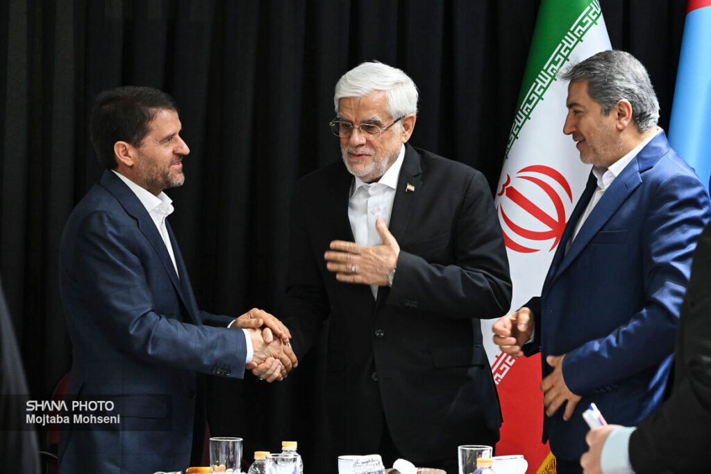 دیدار معاون اول رئیس‌جمهوری با مدیران ارشد شرکت ملی صنایع پتروشیمی