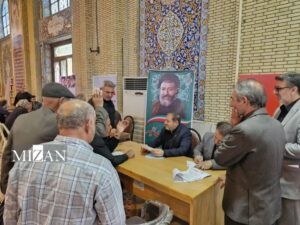 میز خدمت دادگستری استان ایلام به مناسبت هفته قوه قضاییه برگزار شد
