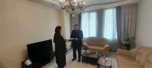 دیدار رئیس سازمان ثبت اسناد و املاک کشور با خانواده شهید ابوالحسن شریفی همزمان با هفته قوه قضاییه