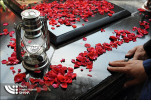 نور هدایت‌گر حسین(ع) خاموش‌شدنی نیست
