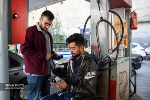 استفاده از پول نقد در جایگاه‌های سوخت تا رفع اختلال بانکی