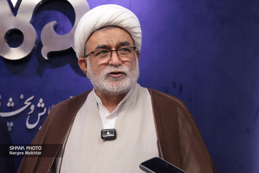 مجلس از بازسازی تأسیسات آسیب‌دیده صنعت نفت حمایت می‌کند