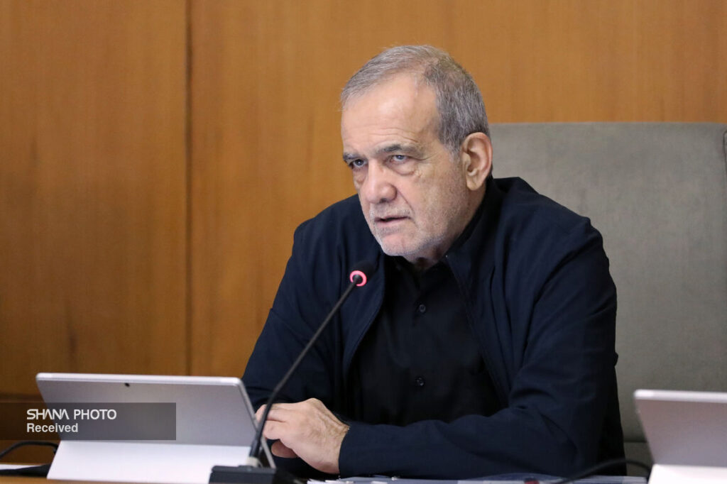 قدردانی رئیس‌جمهوری از تلاش‌های پاک‌نژاد و کارکنان صنعت نفت و گاز