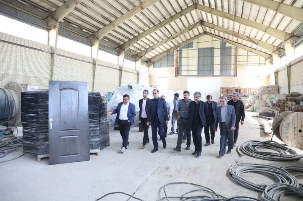 رئیس کل دادگستری آذربایجان غربی و دادستان مرکز استان از کارخانه قند میلاد مروارید مهاباد و شرکت باجیکای ارومیه بازدید کردند