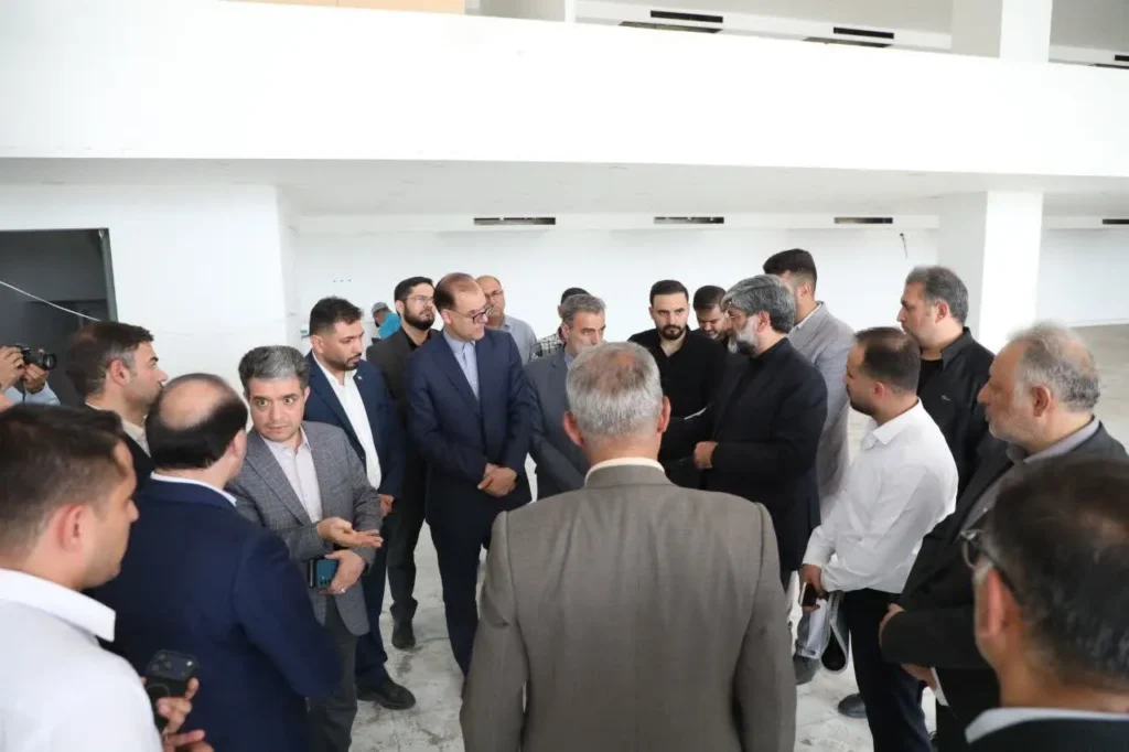 بازدید رئیس کل دادگستری آذربایجان غربی و دادستان مرکز استان از مجتمع بازرگانی و خدماتی خودرویی در ارومیه