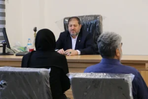 رئیس کل دادگستری ایلام به درخواست ۴۸ نفر از مراجعین در ملاقات مردمی رسیدگی کرد
