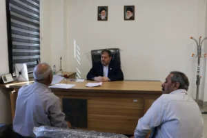 رئیس‌کل دادگستری ایلام در دیدار مردمی به درخواست‌های قضایی ۳۲ نفر از مراجعان رسیدگی کرد