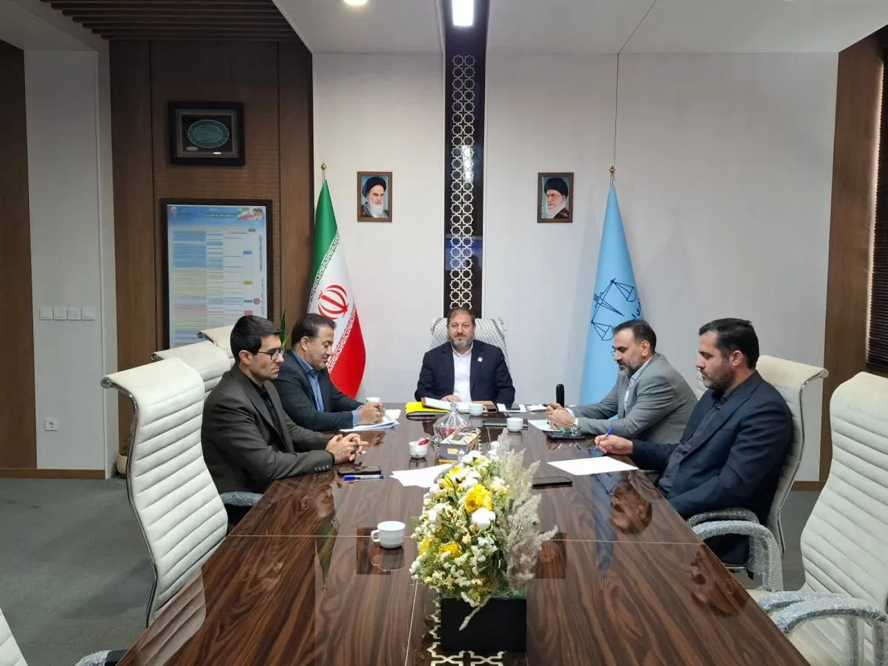 نشست فصلی هیئت استانی کاهش اطاله دادرسی در دادگستری ایلام برگزار شد