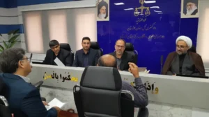 رسیدگی دادستان مرکز خوزستان به درخواست‌های ۳۲ نفر از مراجعان در دیدار مردمی