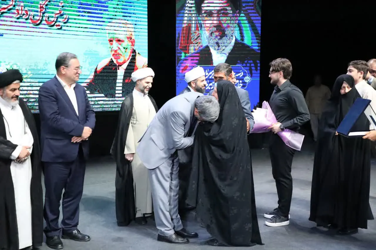 آیین تکریم و معارفه وسای قدیم و جدید کل دادگستری استان آذربایجان غربی برگزار شد
