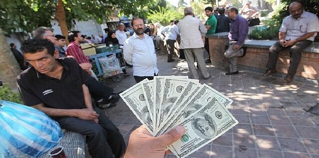 جهش قیمت دلار و یورو در بازار ارز تهران؛ دلار از کانال ۲۴۴ هزار تومان عبور کرد