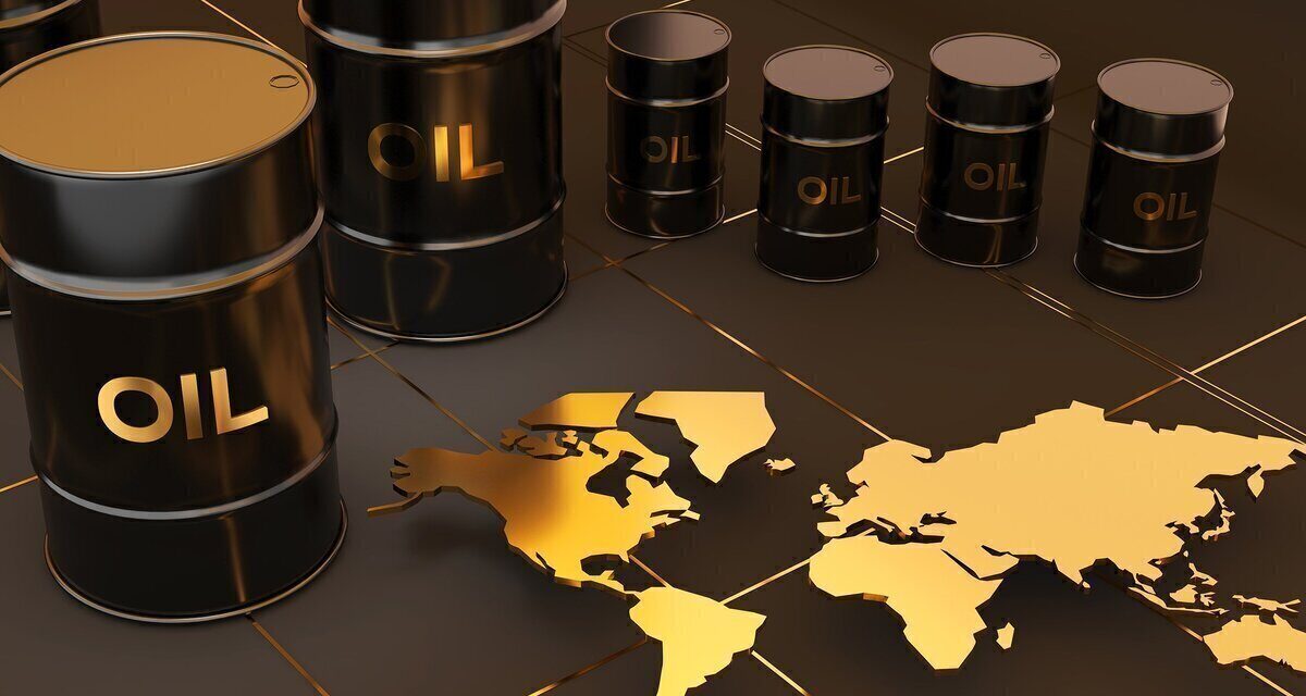 کاهش قیمت نفت در بازار جهانی؛ اختلاف قیمت برنت و وست تگزاس به بالاترین حد رسید