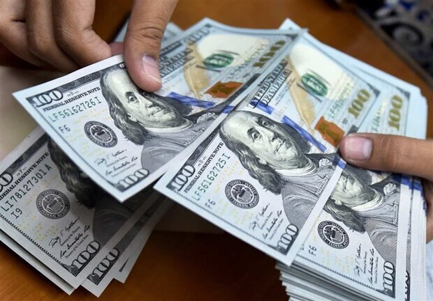 افزایش قیمت دلار و یورو در بازار ارز تهران؛ دلار به ۲۶۶ هزار تومان رسید