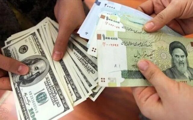 افزایش قیمت ارز در بازار؛ دلار به ۲۶۷ هزار و ۹۰۰ تومان رسید