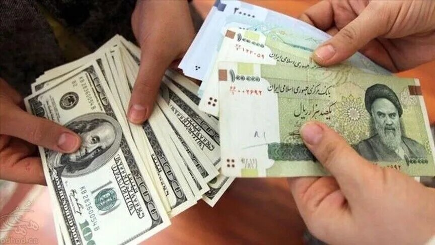 افزایش قیمت ارز در بازار؛ دلار به ۲۶۷ هزار و ۹۰۰ تومان رسید