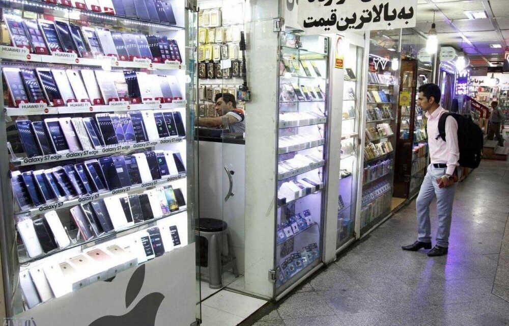 التهاب دوباره در بازار موبایل؛ کاهش قیمتها با تأخیر در تخصیص ارز خنثی شد