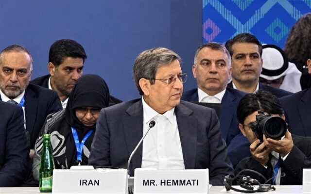 رئیس بانک مرکزی: ادعای فروپاشی اقتصاد ایران توهم است