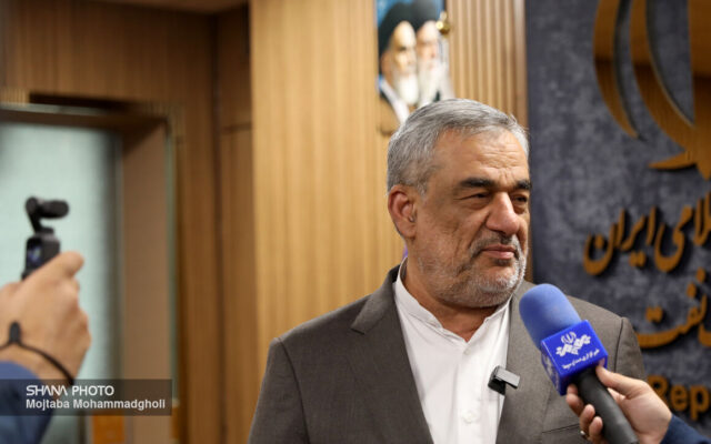 سرپرست وزارت نفت: سیاست‌های فروش نفت با جدیت دنبال می‌شود