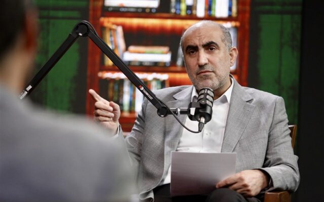 ضرورت گذار از حضورمحوری به عملکردمحوری در مدیریت منابع انسانی