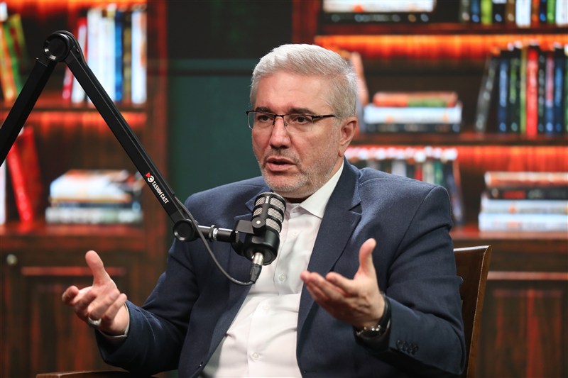 ** هشدار داود منظور درباره پیامدهای متورم شدن بودجه؛ دولت و مجلس در ایجاد کسری پنهان شریک هستند