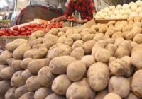 وعده‌های کاهش قیمت سیب‌زمینی عملی نشد؛ بازار همچنان ملتهب است